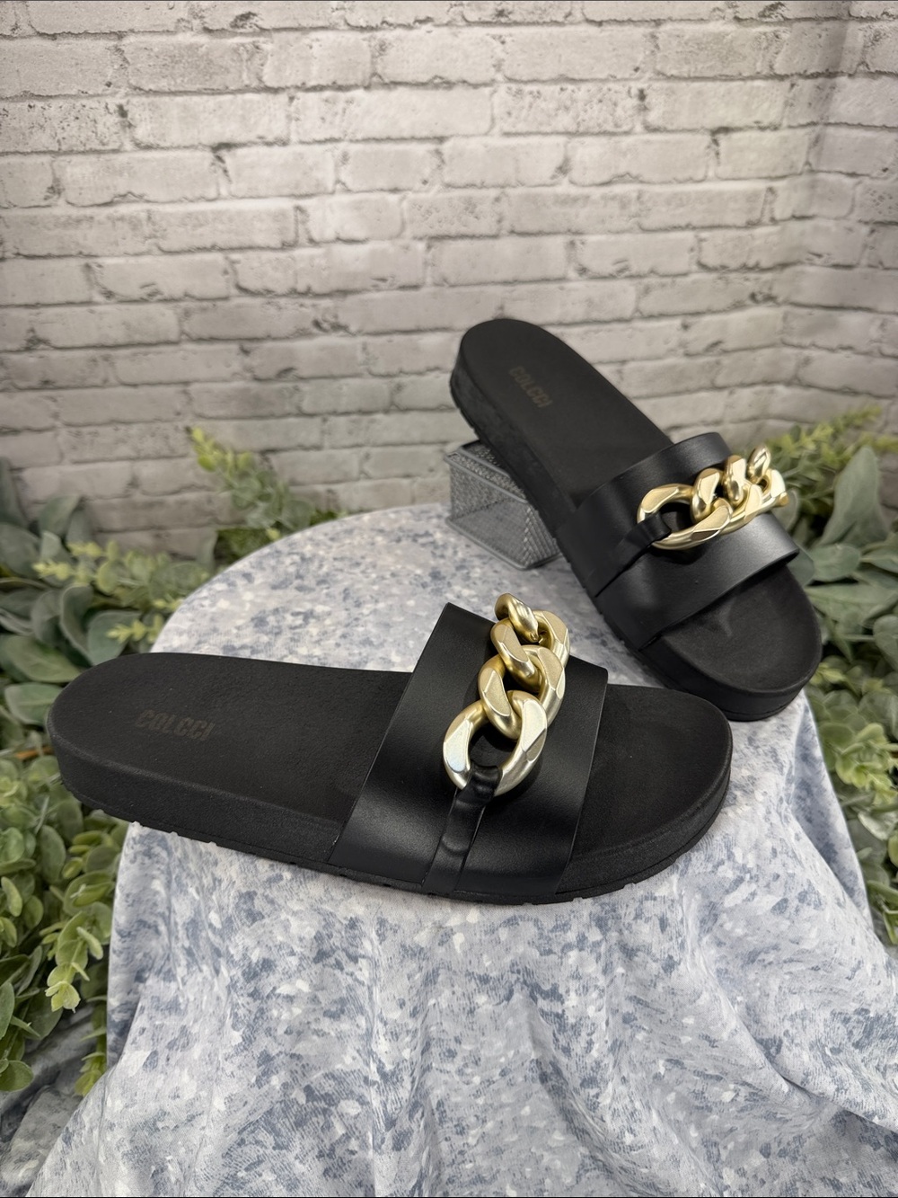 COLCCI - Black Rubber One-Band Platform Chain Slides - WMS 8M 🖤 Like New!